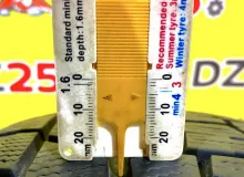 Колеса на дисках Weds 6x139.7 c шинами Dunlop 215/70R15