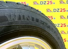 Колеса на дисках Weds 6x139.7 c шинами Dunlop 215/70R15