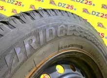 Колеса на дисках Toyota 6x139.7 c шинами Bridgestone 195/80R15