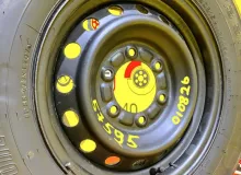 Колесо на диске Toyota 6x139.7 c шиной Bridgestone 195/80R15