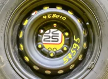 Колесо на диске Toyota 6x139.7 c шиной Bridgestone 195/80R15