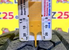 Колеса на дисках Toyota 6x139.7 c шинами Bridgestone 195/80R15