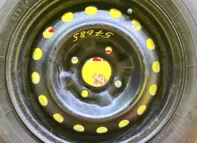 Колесо на диске Nissan 4x114.3 c шиной Toyo 165/80R14