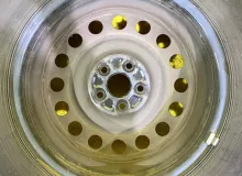 Колеса на дисках Toyota 5x100 c шинами Bridgestone 185/60R15
