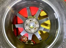 Колеса на дисках Grass 5x114.3 c шинами Yokohama 225/60R17