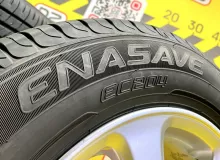 Колеса на дисках Toyota 5x100, 5x114.3 c шинами Dunlop 195/65R15