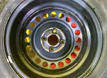 Колеса на дисках Honda 4x100 c шинами Dunlop 185/60R15