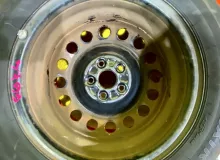 Колеса на дисках Toyota 5x100 c шинами Bridgestone 185/60R15