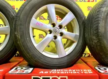 Колеса на дисках Toyota 5x114.3 c шинами Dunlop 225/65R17