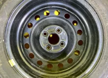 Колеса на дисках Toyota 4x100 c шинами Bridgestone 175/70R14