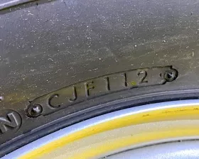 Шина Bridgestone 195/80R15