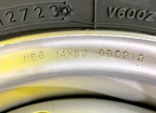 Колеса на дисках Nissan 5x114.3 c шинами Bridgestone 185/80R14