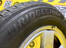 Колесо на диске Toyota 5x114.3 c шиной Bridgestone 215/65R16