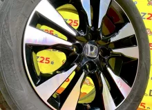 Колеса на дисках Honda 4x100 c шинами Bridgestone 185/60R15