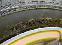 Колеса на дисках Bridgestone Toprun 4x100 c шинами Bridgestone 175/65R15