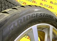 Колеса на дисках Land Rover 5x120 c шинами Bridgestone 255/55R20