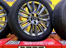 Колеса на дисках Toyota 5x114.3 c шинами Toyo 235/55R18