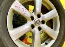 Колеса на дисках Toyota 5x114.3 c шинами Laufenn 225/65R17