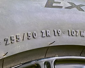 Шины Continental 255/50R19