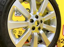 Колесо на диске Land Rover 5x120 c шиной Continental 255/55R20