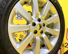 Колесо на диске Land Rover 5x120 c шиной Continental 255/55R20
