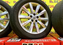 Колеса на дисках Toyota 5x114.3 c шинами Yokohama 235/55R18