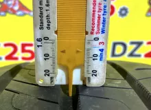 Колеса на дисках Toyota 5x114.3 c шинами Dunlop 235/50R18