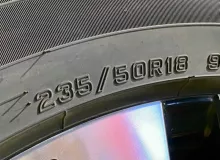 Колеса на дисках Toyota 5x114.3 c шинами Dunlop 235/50R18