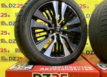 Колеса на дисках Toyota 5x114.3 c шинами Dunlop 235/50R18