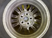 Колеса на дисках Toyota 5x114.3 c шинами Bridgestone 195/65R15