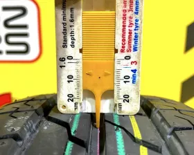 Шина Bridgestone 175/65R14