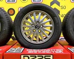Колеса на дисках Toyota 5x114.3 c шинами Toyo 195/65R15