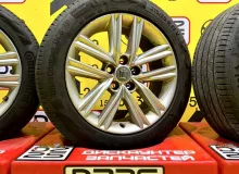 Колеса на дисках Toyota 5x114.3 c шинами Continental 215/55R17