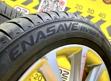Колеса на дисках Lexus 5x100 c шинами Dunlop 205/55R16