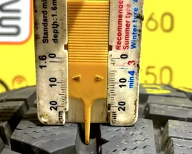 Шина Dunlop 215/65R16