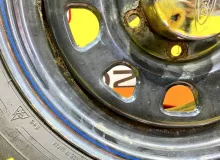 Колесо на диске Toyota 6x139.7 c шиной Dunlop 215/65R16