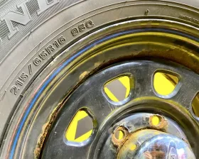 Колесо на диске Toyota 6x139.7 c шиной Dunlop 215/65R16