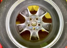 Колеса на дисках Toyota 5x100 c шинами Bridgestone 185/60R15